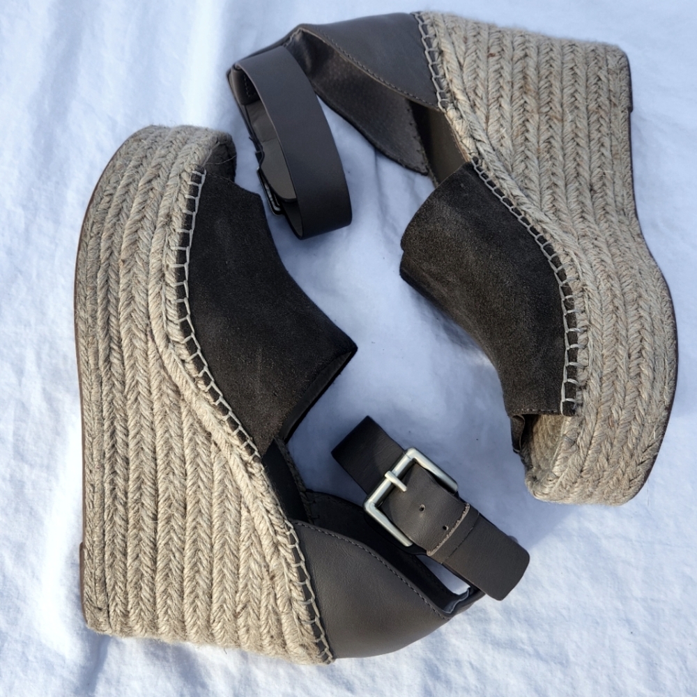 Marc Fisher Adalyn‎ taupe suede wedge espadrille size 7.5 platform wedge sandal